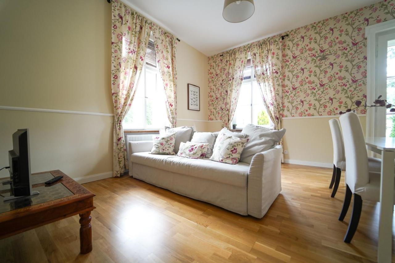 Spa Apartments Theresia Dubí エクステリア 写真